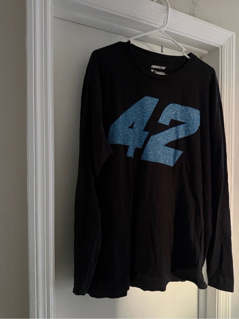 Fanatics Kyle Larson #42 Chip Ganassi Racing NASCAR Long Sleeve T-Shirt XL